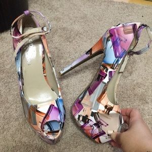 OPEN TOE PLATFORM HEELS